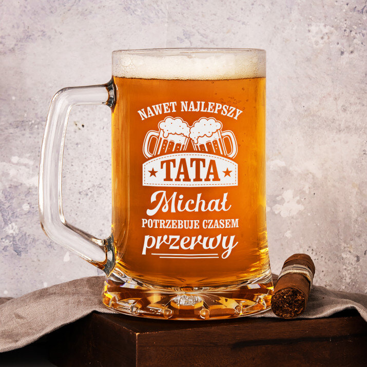 Tata potrzebuje czasem przerwy - Personalizowany Kufel Tata potrzebuje czasem przerwy - Personalizowany Kufel