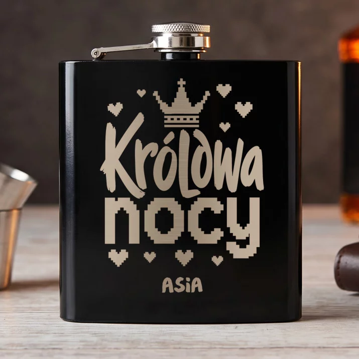 Piersiówka Z Grawerem Dla Dziewczyny Prezent Na Dzień Dziewczyny Dla Kobiety: Królowa Nocy