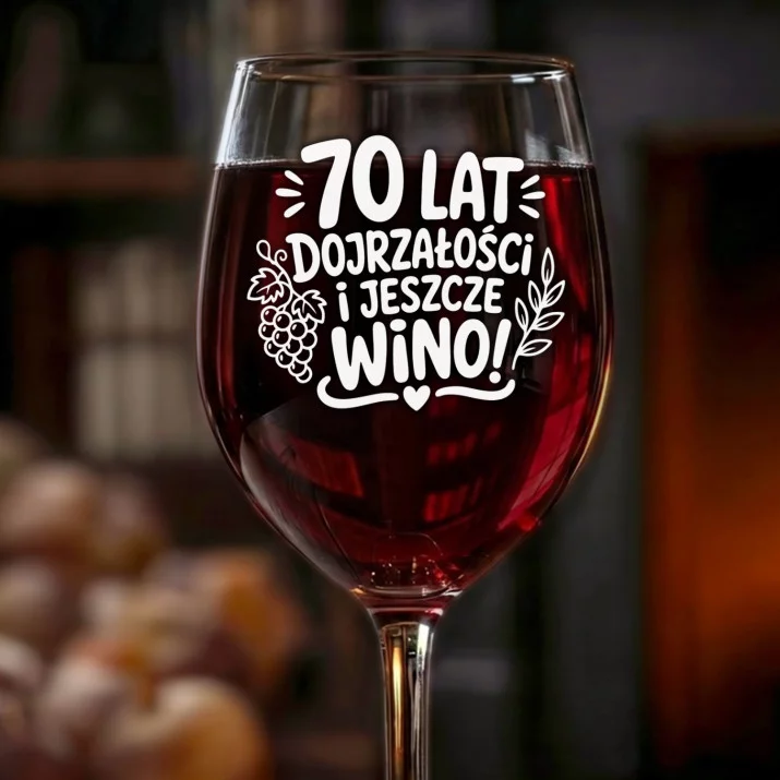 Kieliszek Do Wina Dla 70 Latki Prezent Na 70 Urodziny Dla Kobiety: 70 Lat Dojrzałości
