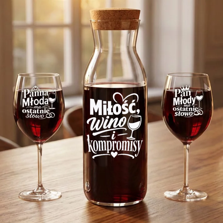 Zestaw Do Wina Dla Pary Młodej Prezent Na Ślub Dla Pary: Miłość I Kompromisy Zestaw Do Wina Dla Pary Młodej Prezent Na Ślub Dla Pary: Miłość I Kompromisy