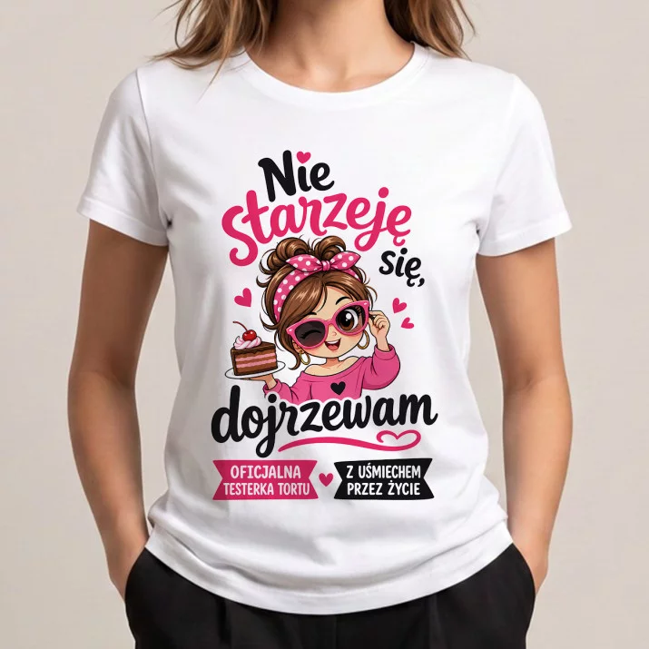 Koszulka Damska Biała Na Urodziny Prezent Dla Kobiety: Dojrzewająca Dama