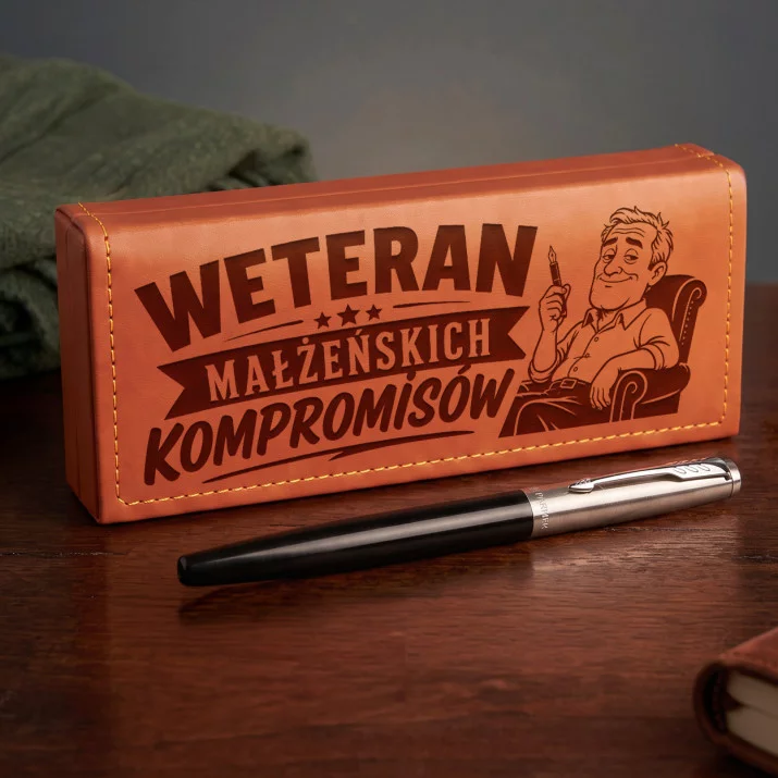 Pióro Wieczne Parker W Etui Na 55 Rocznicę Ślubu Prezent Na Walentynki Dla Mężczyzny: Weteran Kompromisów Pióro Wieczne Parker W Etui Na 55 Rocznicę Ślubu Prezent Na Walentynki Dla Mężczyzny: Weteran Kompromisów