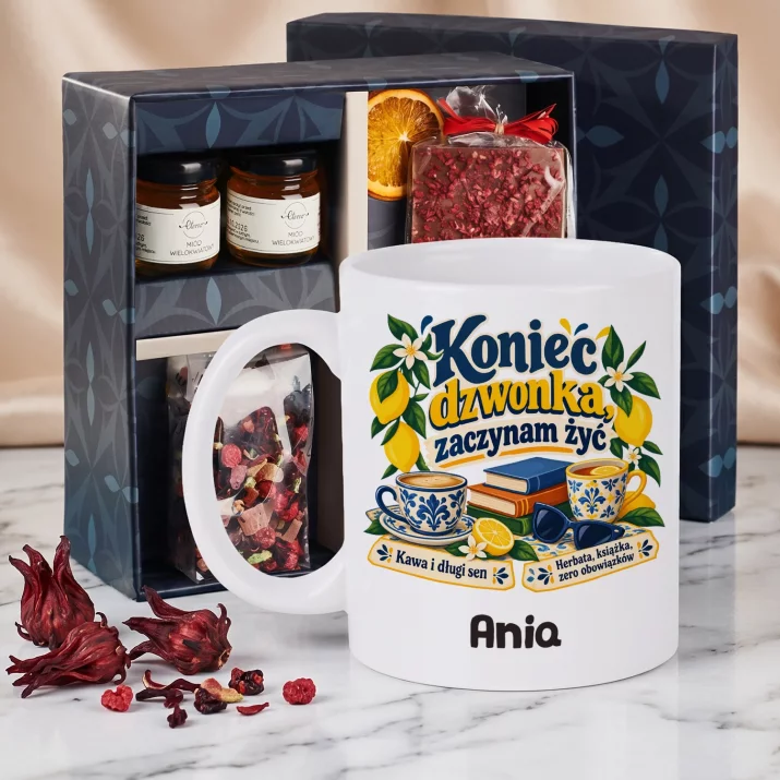 Zestaw Prezentowy z Kubkiem Na Zakończenie Roku Szkolnego Dla Kobiety: Koniec Dzwonka, Zaczynam Zestaw Prezentowy z Kubkiem Na Zakończenie Roku Szkolnego Dla Kobiety: Koniec Dzwonka, Zaczynam