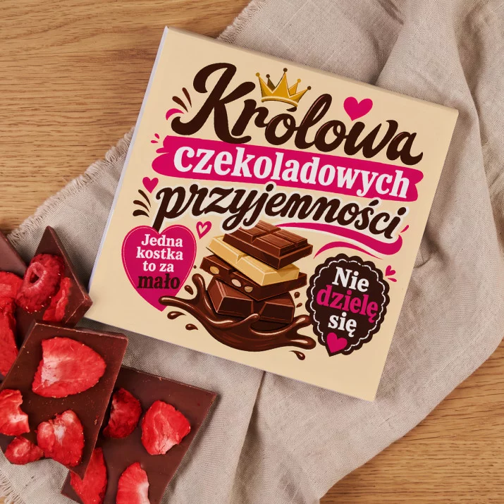 Czekolada Z Truskawkami Na Święta Bożego Narodzenia Prezent Dla Kobiety: Królowa Słodkości Czekolada Z Truskawkami Na Święta Bożego Narodzenia Prezent Dla Kobiety: Królowa Słodkości