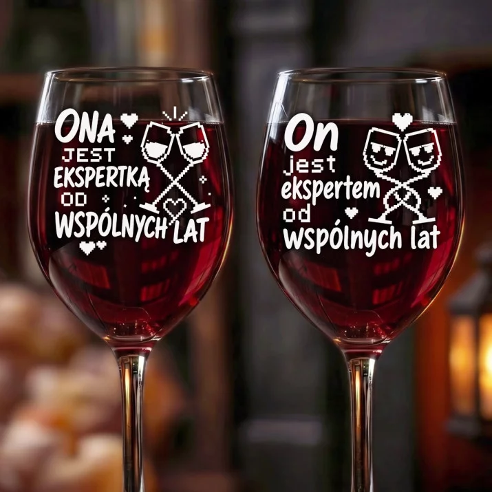 Dwa Kieliszki Do Wina Na 45 Rocznicę Ślubu Prezent Na Walentynki Dla Pary: 45 Lat Razem Duet Dwa Kieliszki Do Wina Na 45 Rocznicę Ślubu Prezent Na Walentynki Dla Pary: 45 Lat Razem Duet