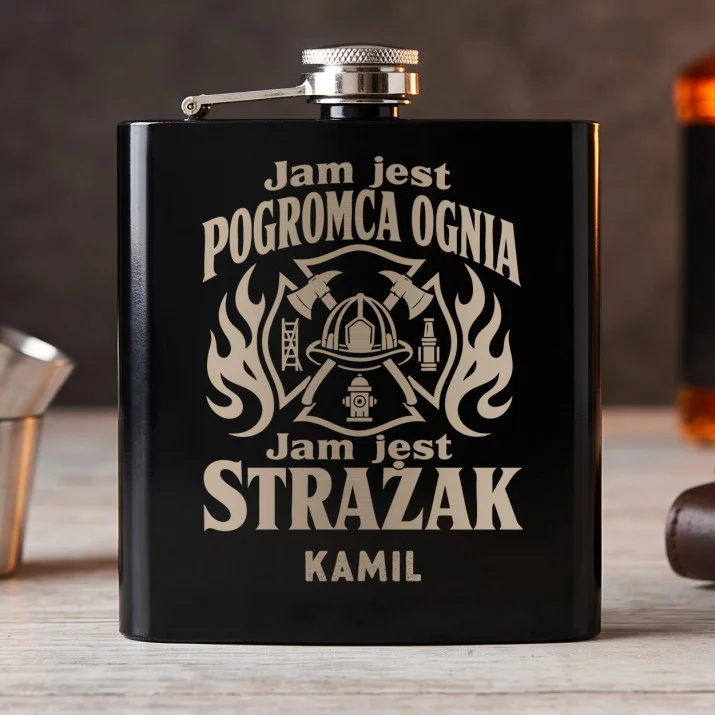 Piersiówka Z Grawerem Dla Strażaka Prezent Dla Mężczyzny: Jam Jest Pogromca Piersiówka Z Grawerem Dla Strażaka Prezent Dla Mężczyzny: Jam Jest Pogromca