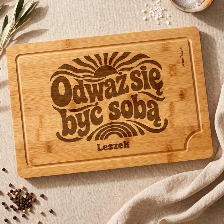 Deska Do Krojenia z Grawerem Dla 19 Latka Prezent Dla Mężczyzny: Odważ Się Być Sobą