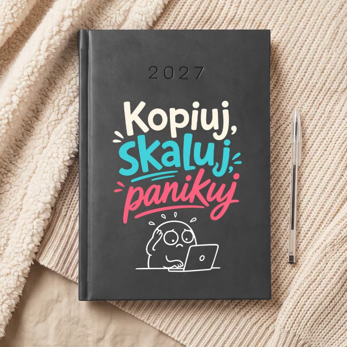 Kalendarz Książkowy A5 2027 Dla Grafika Komputerowego Prezent Dla Mężczyzny: Pikselowy Panikarz Kalendarz Książkowy A5 2027 Dla Grafika Komputerowego Prezent Dla Mężczyzny: Pikselowy Panikarz