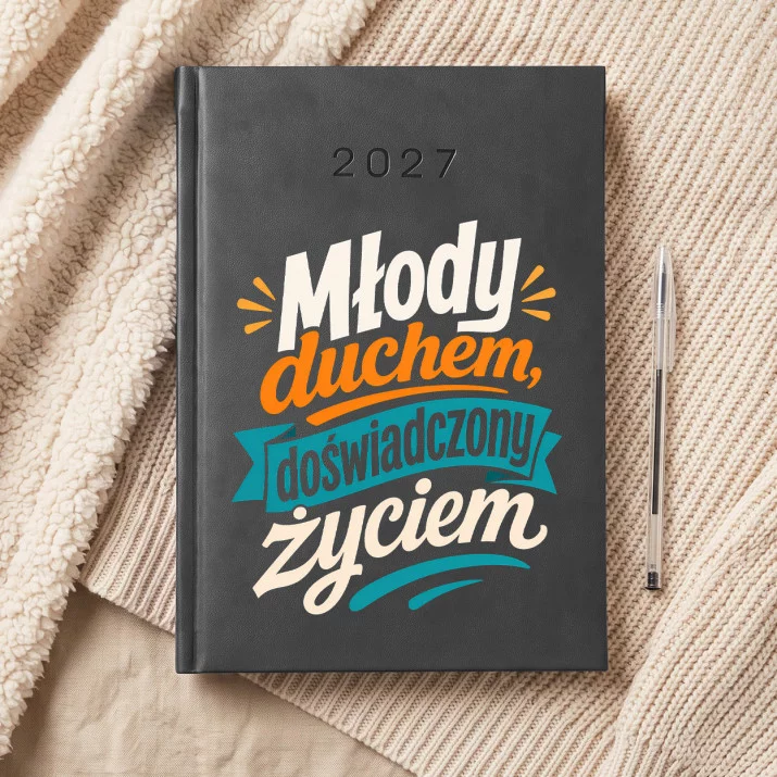 Kalendarz Książkowy A5 2027 Dla Seniora Prezent Dla Mężczyzny: Typograficzny Humor Kalendarz Książkowy A5 2027 Dla Seniora Prezent Dla Mężczyzny: Typograficzny Humor