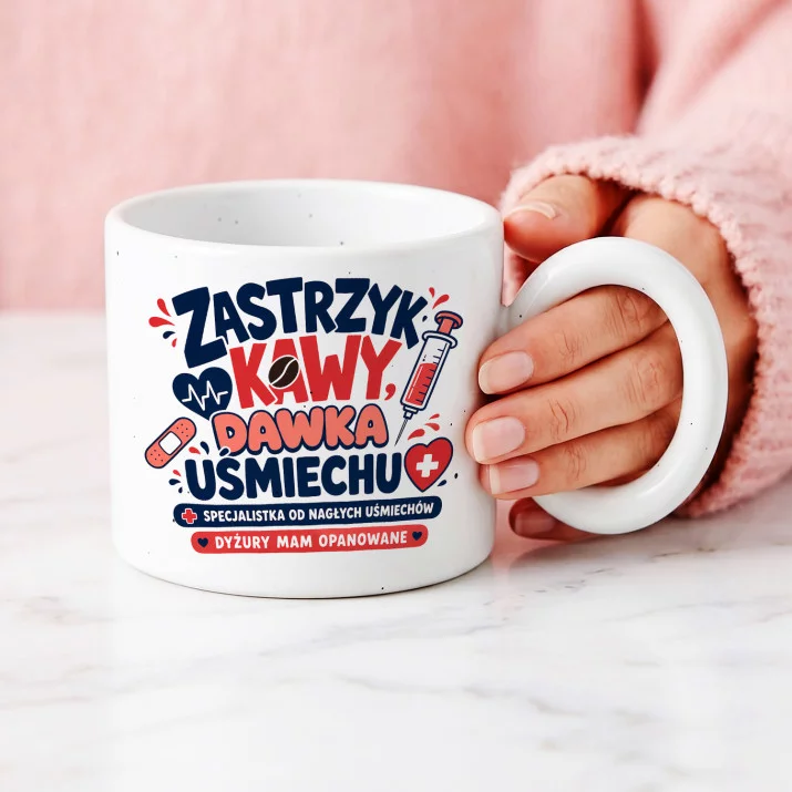 Kubek Z Okrągłym Uchem Dla Pielęgniarki Prezent Dla Kobiety: Kawowy Zastrzyk Humoru Kubek Z Okrągłym Uchem Dla Pielęgniarki Prezent Dla Kobiety: Kawowy Zastrzyk Humoru