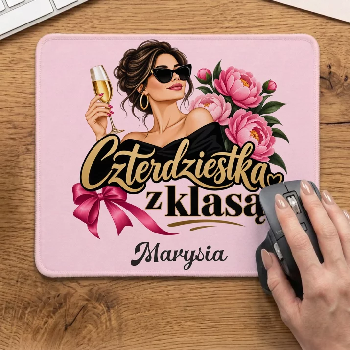 Podkładka Pod Myszkę Na 40 Urodziny Prezent Dla 40 Latki Kobiety: Czterdziestka Z Klasą Podkładka Pod Myszkę Na 40 Urodziny Prezent Dla 40 Latki Kobiety: Czterdziestka Z Klasą
