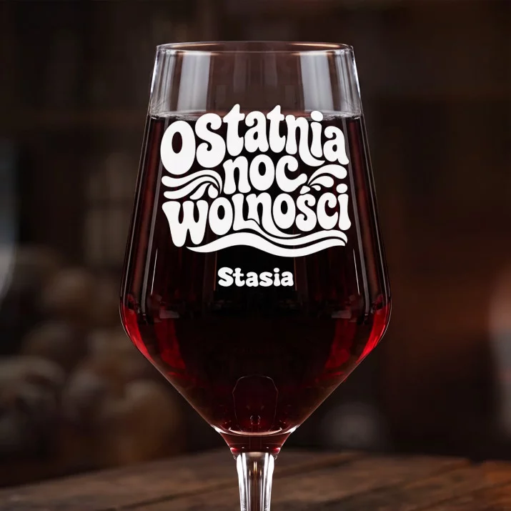 Mega Kieliszek Do Wina z Grawerem Na Panieński Prezent Dla Kobiety: Ostatnia Noc Wolności Mega Kieliszek Do Wina z Grawerem Na Panieński Prezent Dla Kobiety: Ostatnia Noc Wolności