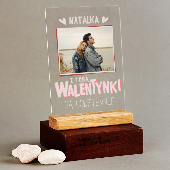 Walentynki są codziennie - Wydruk na szkle akrylowym z podstawką