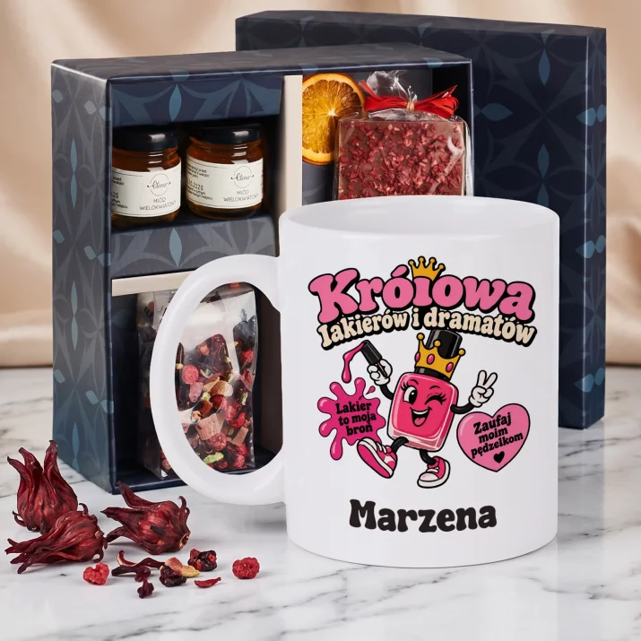 Zestaw Prezentowy z Kubkiem Dla Stylistki Paznokci Dla Kobiety: Królowa Lakierów I Zestaw Prezentowy z Kubkiem Dla Stylistki Paznokci Dla Kobiety: Królowa Lakierów I