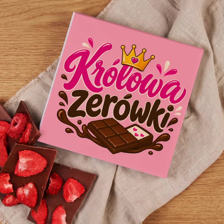 Czekolada Z Truskawkami Na Zakończenie Zerówki Prezent Dla Kobiety: Typograficzna Radość Czekolada Z Truskawkami Na Zakończenie Zerówki Prezent Dla Kobiety: Typograficzna Radość