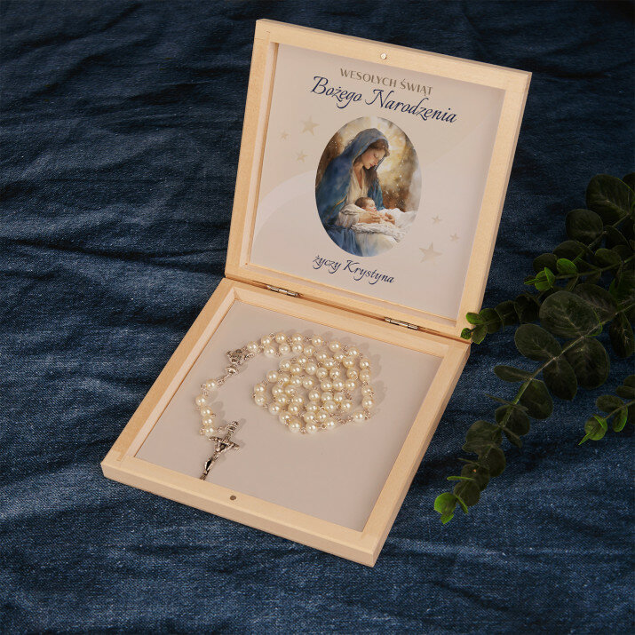 Wesołych Świąt Maryja - Różaniec w drewnianym pudełku