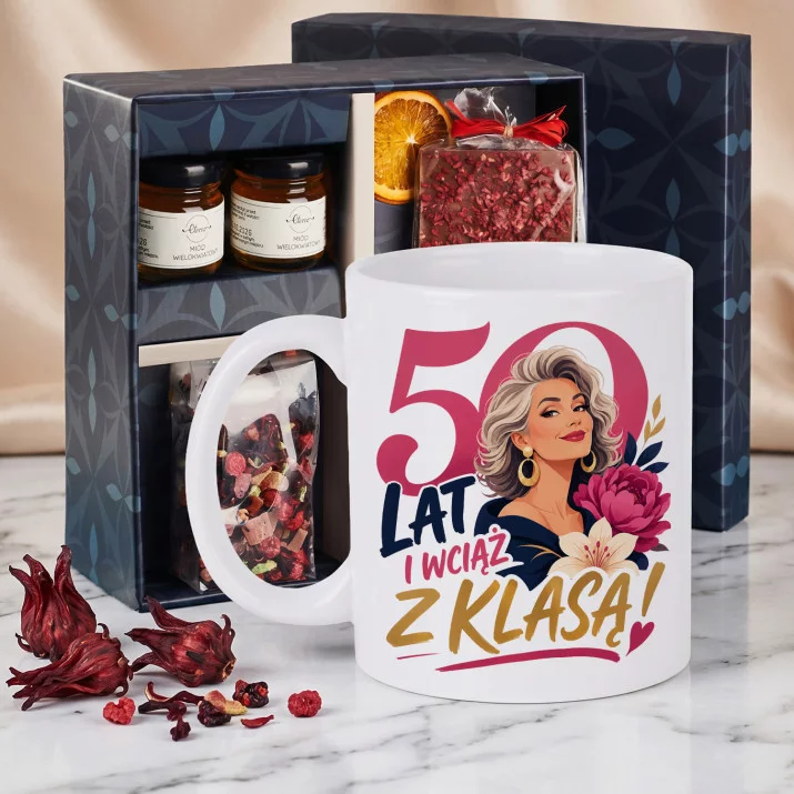 Zestaw Prezenowy Z Kubkiem Dla 50 Latki Na 50 Urodziny: Wciąż Z Klasą! Zestaw Prezenowy Z Kubkiem Dla 50 Latki Na 50 Urodziny: Wciąż Z Klasą!