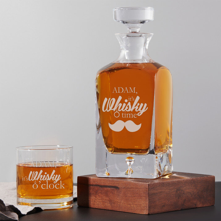 Whisky Time - Zestaw Grawerowana Karafka I Szklanki Do Whisky Whisky Time - Zestaw Grawerowana Karafka I Szklanki Do Whisky