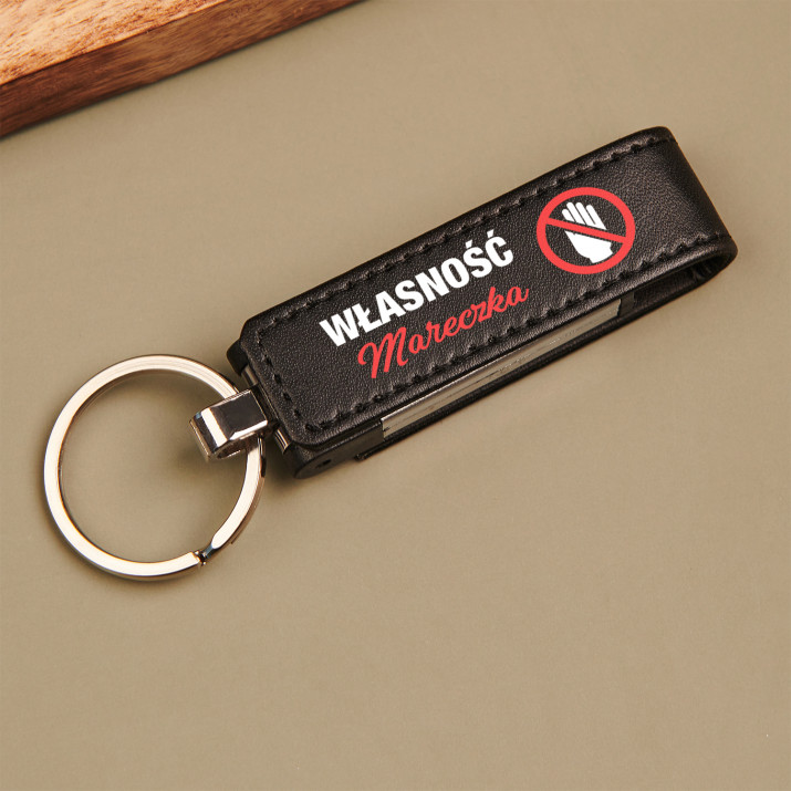 Własność 2 - Pendrive w skórze