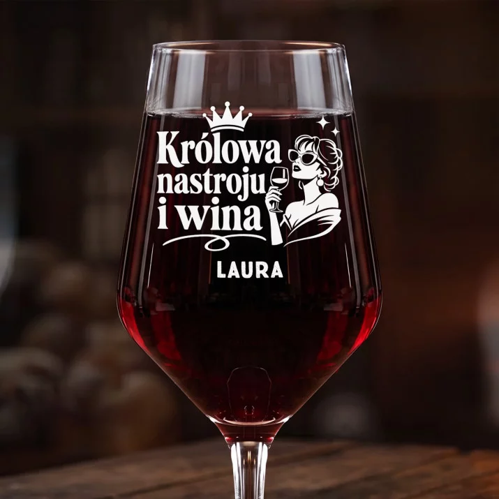 Mega Kieliszek Do Wina z Grawerem Dla Niej Prezent Na Walentynki Dla Kobiety: Królowa Nastroju I Wina Mega Kieliszek Do Wina z Grawerem Dla Niej Prezent Na Walentynki Dla Kobiety: Królowa Nastroju I Wina