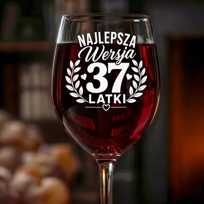 Kieliszek Do Wina Dla 37 Latki Prezent Na 35 Urodziny Dla Kobiety: Najlepsza Wersja 37-Latki Kieliszek Do Wina Dla 37 Latki Prezent Na 35 Urodziny Dla Kobiety: Najlepsza Wersja 37-Latki