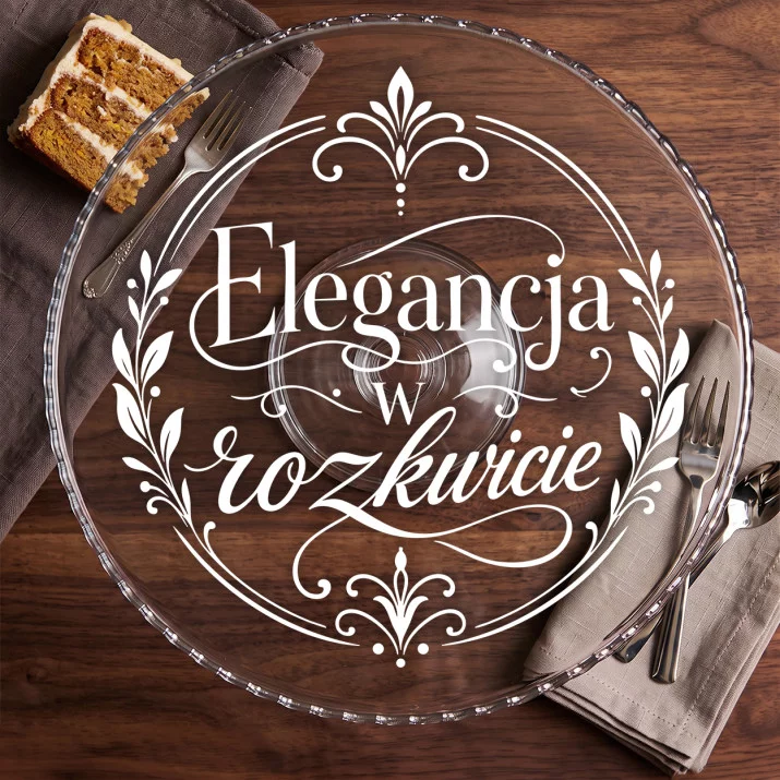 Patera Na Ciasto Dla 20 Latki Prezent Na 20 Urodziny Dla Kobiety: Rozkwit Elegancji