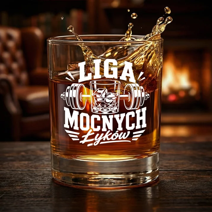 Szklanka Do Whisky Na Święta Prezent Dla Mężczyzny: Liga Mocnych Łyków Szklanka Do Whisky Na Święta Prezent Dla Mężczyzny: Liga Mocnych Łyków