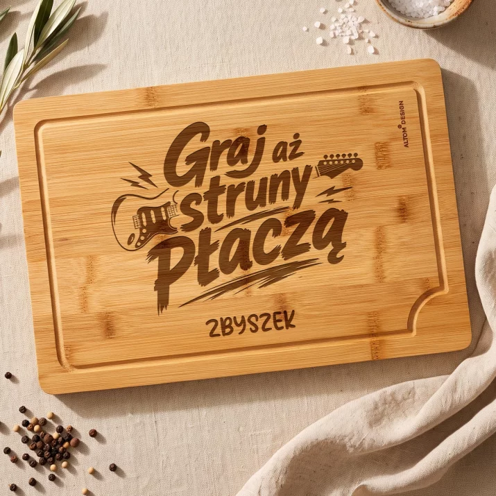 Deska Do Krojenia z Grawerem Dla Gitarzysty Prezent Dla Mężczyzny: Graj Aż Struny Płaczą Deska Do Krojenia z Grawerem Dla Gitarzysty Prezent Dla Mężczyzny: Graj Aż Struny Płaczą