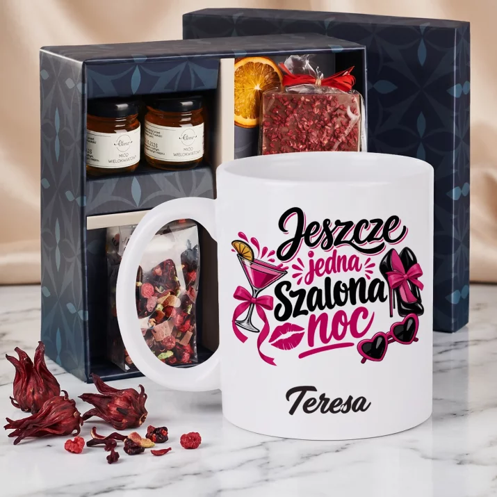 Zestaw Prezentowy z Kubkiem Na Panieński Dla Kobiety: Jeszcze Jedna Szalona Noc Zestaw Prezentowy z Kubkiem Na Panieński Dla Kobiety: Jeszcze Jedna Szalona Noc