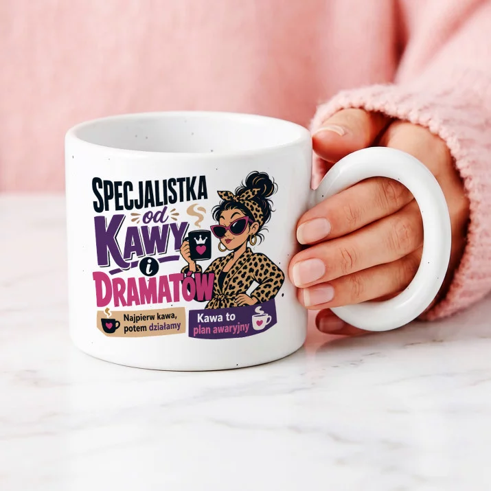 Kubek Z Okrągłym Uchem Dla Koleżanki Prezent Dla Kobiety: Kawowa Bohaterka Biura