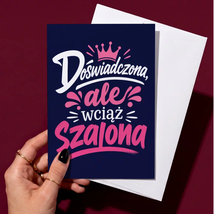 Kartka z Życzeniami Na 33 Urodziny Dla 30 Latki Kobiety: Szalona Dojrzałość Kartka z Życzeniami Na 33 Urodziny Dla 30 Latki Kobiety: Szalona Dojrzałość