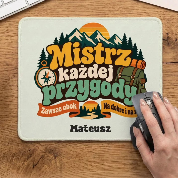 Podkładka Pod Myszkę Na Dzień Chłopaka Prezent Dla Chłopaka Mężczyzny: Mistrz Każdej Przygody Podkładka Pod Myszkę Na Dzień Chłopaka Prezent Dla Chłopaka Mężczyzny: Mistrz Każdej Przygody