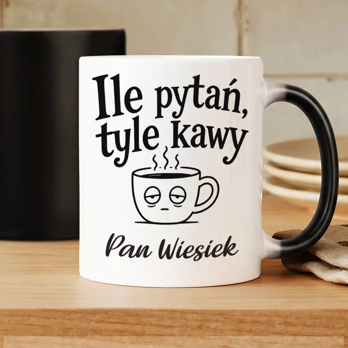 Kubek Personalizowany Dla Nauczyciela Prezent Na Dzień Nauczyciela Dla Mężczyzny: Ile Pytań, Tyle Kawy Kubek Personalizowany Dla Nauczyciela Prezent Na Dzień Nauczyciela Dla Mężczyzny: Ile Pytań, Tyle Kawy