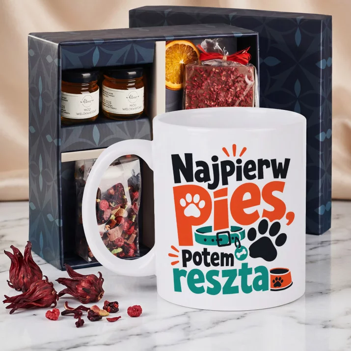 Zestaw Prezenowy Z Kubkiem Dla Psiarza: Najpierw Pies Zestaw Prezenowy Z Kubkiem Dla Psiarza: Najpierw Pies
