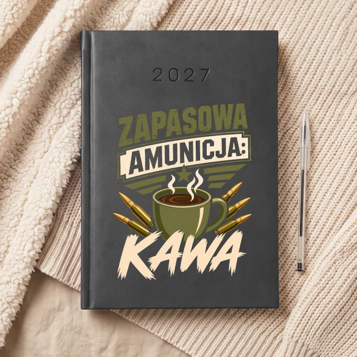 Kalendarz Książkowy A5 2027 Dla Żołnierza Prezent Na Przysięgę Wojskową Dla Mężczyzny: Kawowa Amunicja