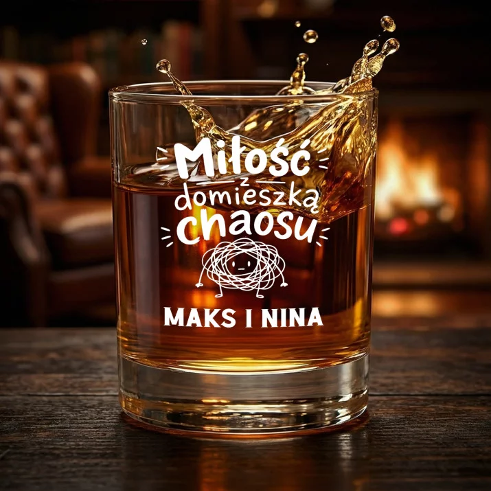 Szklanki Do Whisky z Grawerem Na Rocznicę Prezent Na Walentynki Dla Pary: Miłość Z Domieszką Chaosu Szklanki Do Whisky z Grawerem Na Rocznicę Prezent Na Walentynki Dla Pary: Miłość Z Domieszką Chaosu