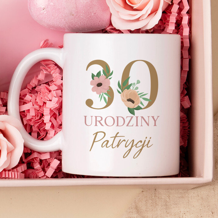 Zestaw prezentowy dla 30 urodziny z kubkiem i różanym spa