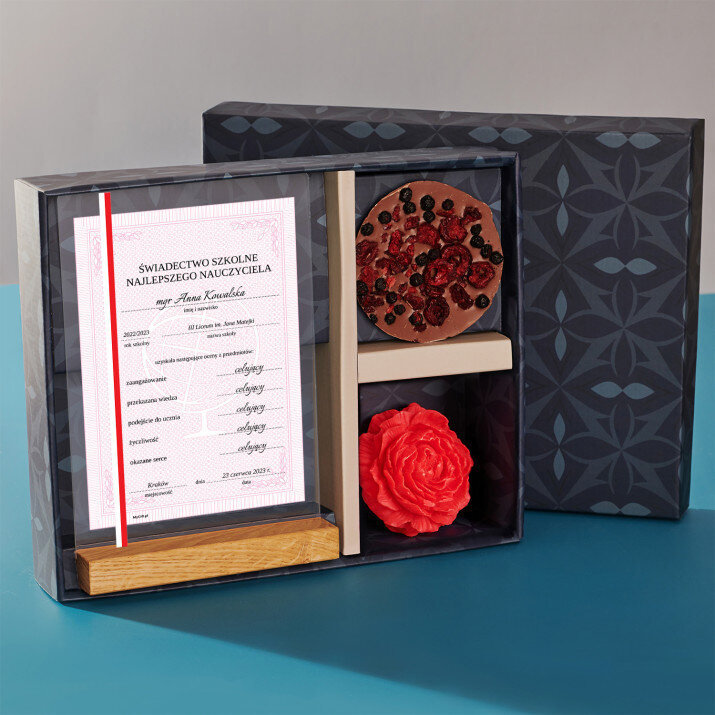 Zestaw prezentowy dla nauczycielki z wydrukiem na szkle i czekoladą