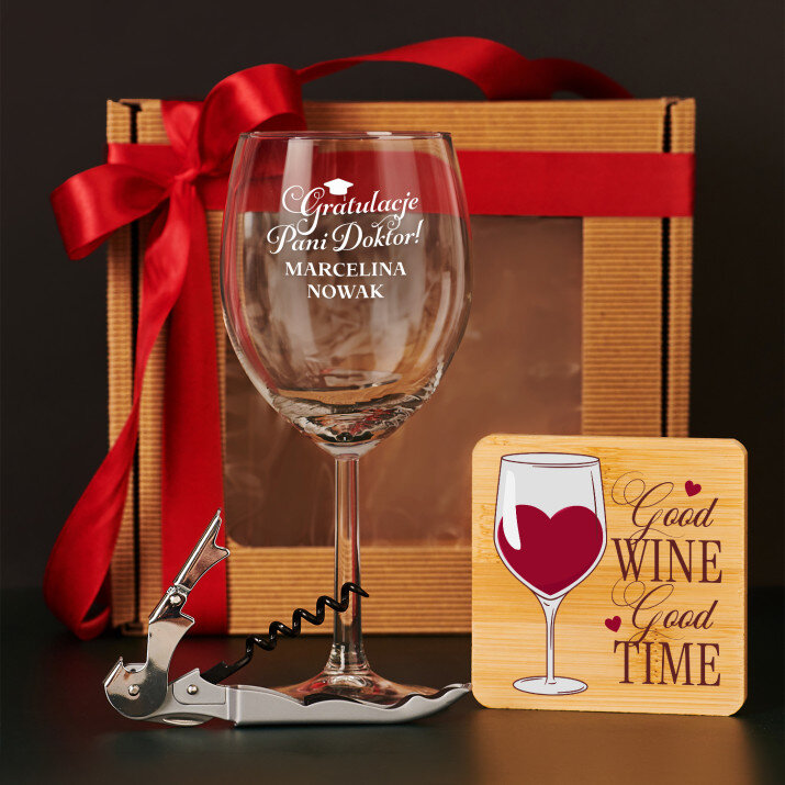 Zestaw prezentowy dla pani doktor z kieliszkiem do wina i korkociągiem