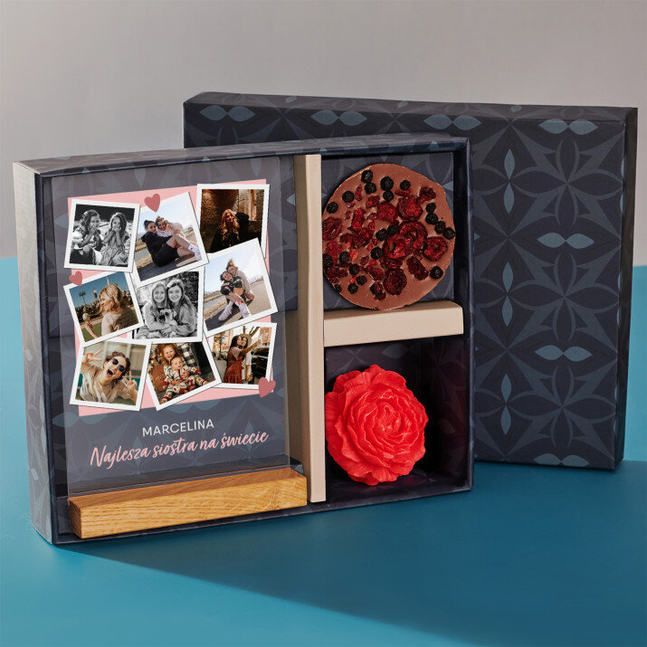 Zestaw prezentowy dla siostry z wydrukiem na szkle i czekoladą Zestaw prezentowy dla siostry z wydrukiem na szkle i czekoladą