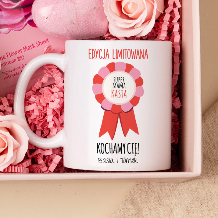 Zestaw prezentowy na dzień matki z kubkiem i różanym spa