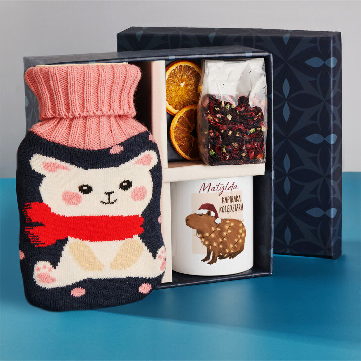 Zestaw prezentowy świąteczny z kubkiem, termoforem i herbatą Zestaw prezentowy świąteczny z kubkiem, termoforem i herbatą