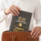 Kalendarz Książkowy A5 2027 Dla Miłośnika Książek Prezent Dla Mężczyzny: Literacka Elegancja Kalendarz Książkowy A5 2027 Dla Miłośnika Książek Prezent Dla Mężczyzny: Literacka Elegancja