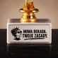 Statuetka Z Grawerem Na 30 Urodziny Prezent Dla Kobiety: Nowa Dekada. Twoje Zasady.