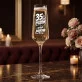 Kieliszek Do Szampana Z Grawerem Na 35 Rocznice Ślubu Prezent Na Walentynki Dla Kobiety: Dojrzewająca Elegancja Kieliszek Do Szampana Z Grawerem Na 35 Rocznice Ślubu Prezent Na Walentynki Dla Kobiety: Dojrzewająca Elegancja