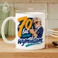 Kubek Z Nadrukiem Na 70 Urodziny Prezent Dla Mężczyzny: I Wciąż Wymiatam Kubek Z Nadrukiem Na 70 Urodziny Prezent Dla Mężczyzny: I Wciąż Wymiatam
