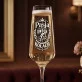 Kieliszek Do Szampana Z Grawerem Dla Kolarza Prezent Dla Mężczyzny: Elegancki Emblemat Kolarski Kieliszek Do Szampana Z Grawerem Dla Kolarza Prezent Dla Mężczyzny: Elegancki Emblemat Kolarski