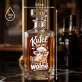 Karafka Do Whisky z Grawerem Dla Piwosza Prezent: Kufel Na Urlopie Karafka Do Whisky z Grawerem Dla Piwosza Prezent: Kufel Na Urlopie