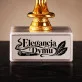 Statuetka Z Grawerem Dla Palacza Prezent Dla Mężczyzny: Elegancja Dymu