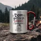 Kubek Metalowy z Karabińczykiem Na Nowy Dom Prezent Dla Kobiety: Ironiczny Domowy Start Kubek Metalowy z Karabińczykiem Na Nowy Dom Prezent Dla Kobiety: Ironiczny Domowy Start
